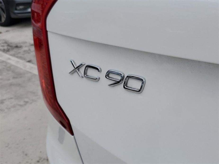 used 2024 Volvo XC90 Recharge Plug-In Hybrid car, priced at $61,588