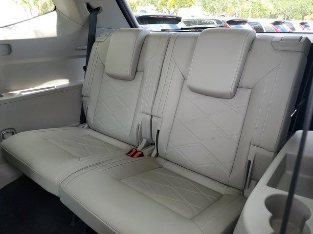 used 2024 Volkswagen Atlas car, priced at $35,677