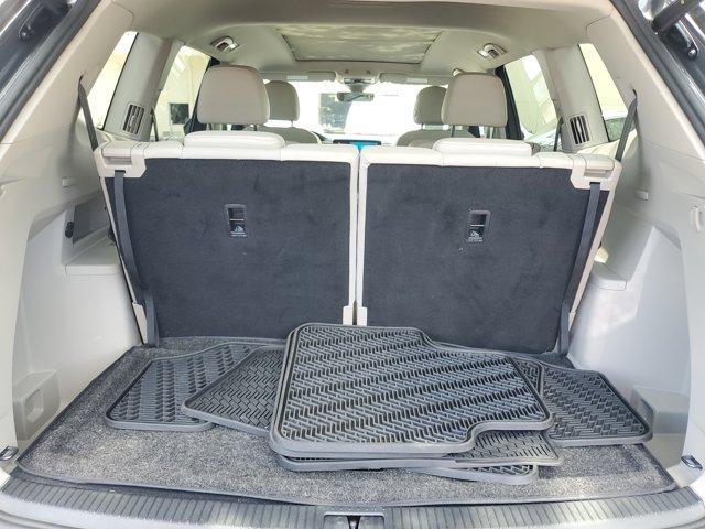 used 2024 Volkswagen Atlas car, priced at $35,677