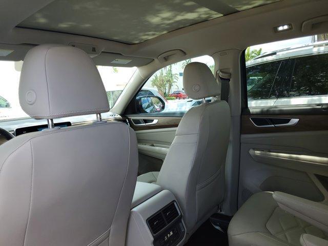 used 2024 Volkswagen Atlas car, priced at $35,677