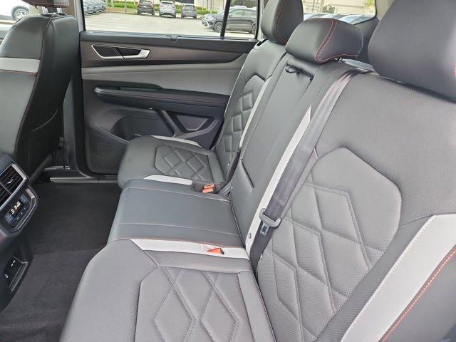 new 2025 Volkswagen Atlas car, priced at $46,539