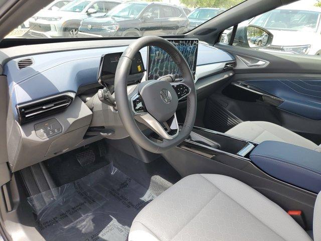 new 2025 Volkswagen ID.4 car