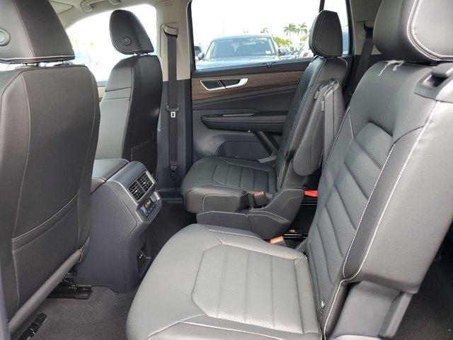 new 2025 Volkswagen Atlas car, priced at $45,702