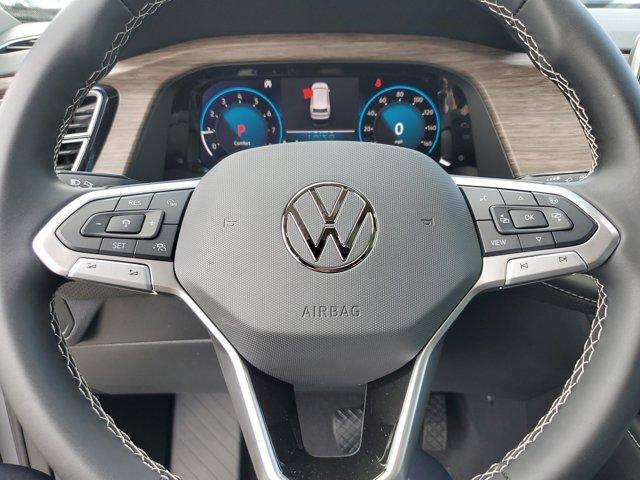new 2025 Volkswagen Atlas car, priced at $45,702