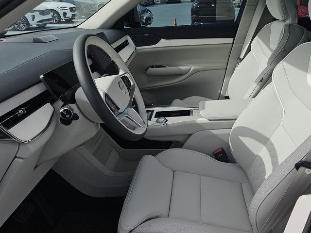 new 2025 Volvo EX90 car, priced at $80,379