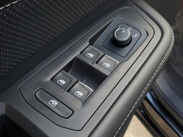 new 2025 Volkswagen Atlas Cross Sport car, priced at $43,329