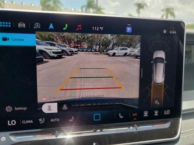 new 2025 Volkswagen Tiguan car, priced at $33,317
