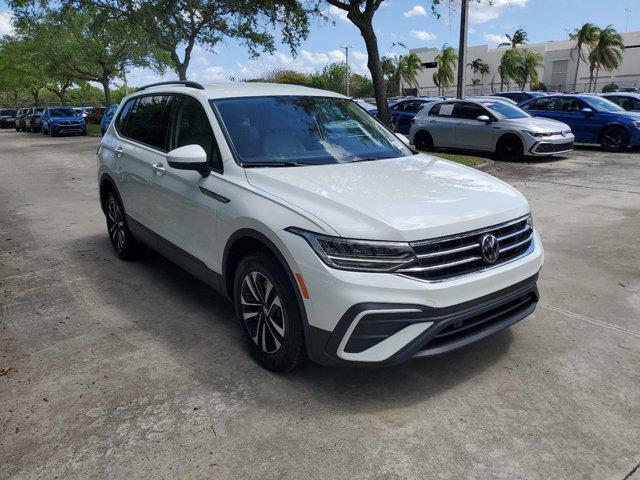 new 2024 Volkswagen Tiguan car, priced at $27,980