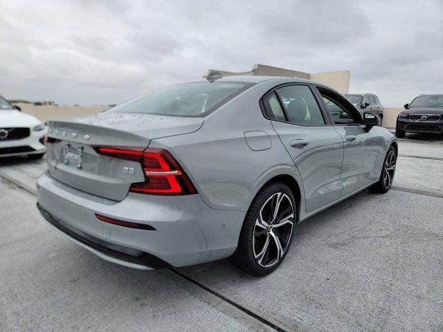 new 2024 Volvo S60 car, priced at $47,395