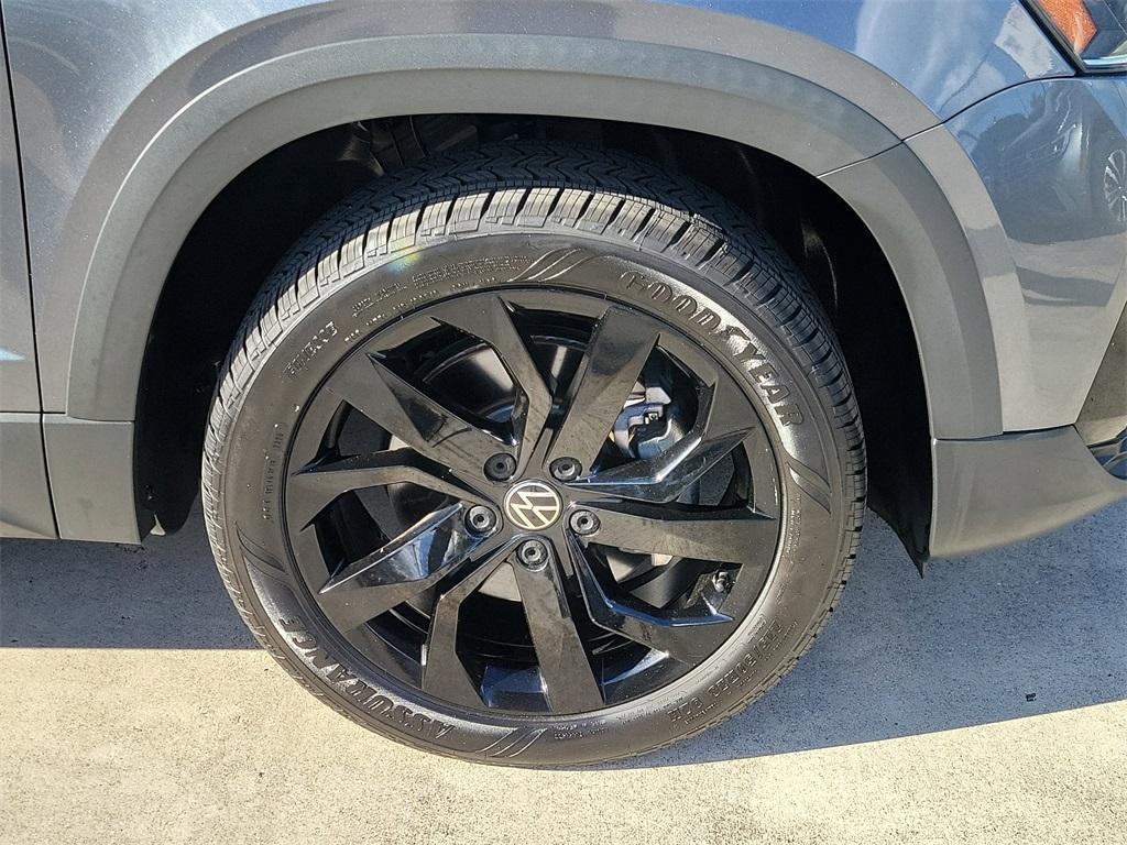 used 2022 Volkswagen Taos car, priced at $19,277