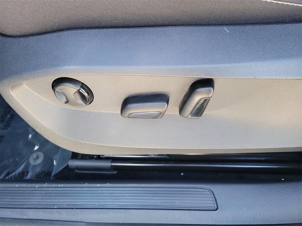 used 2022 Volkswagen Taos car, priced at $19,277