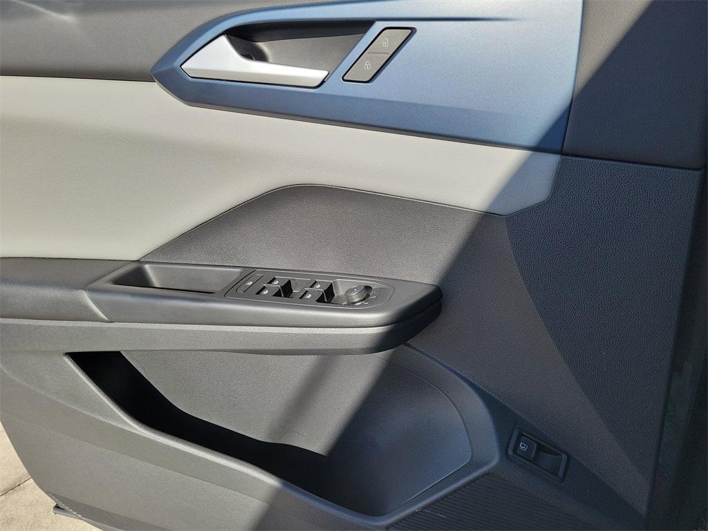 used 2022 Volkswagen Taos car, priced at $19,277