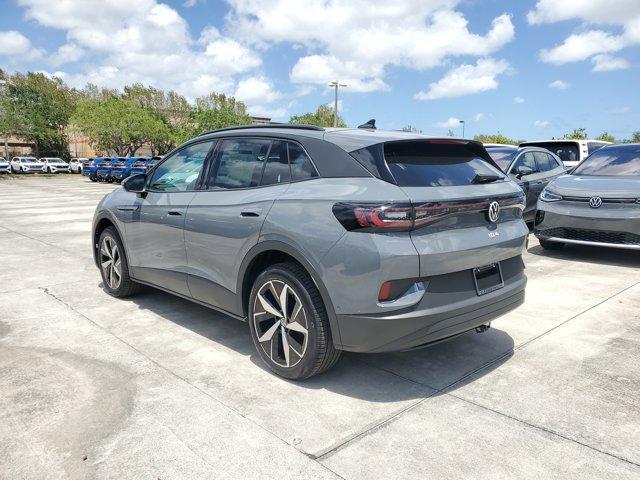 new 2025 Volkswagen ID.4 car