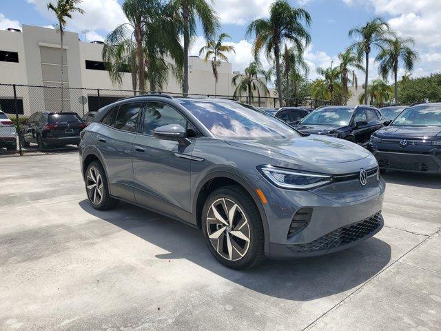new 2025 Volkswagen ID.4 car