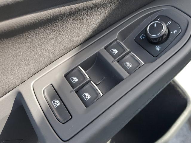 new 2025 Volkswagen Golf GTI car, priced at $39,028