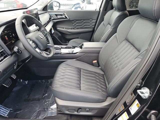 new 2025 Mitsubishi Outlander car, priced at $41,745