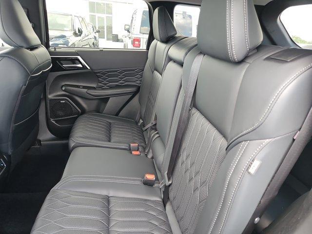 new 2025 Mitsubishi Outlander car, priced at $41,745
