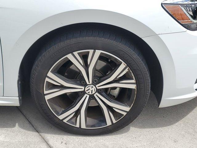 used 2022 Volkswagen Passat car, priced at $19,977