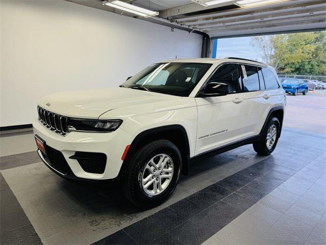 new 2025 Jeep Grand Cherokee car, priced at $34,498