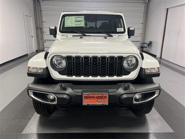 new 2024 Jeep Gladiator car, priced at $41,498