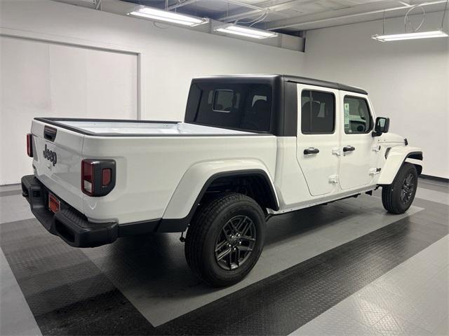 new 2024 Jeep Gladiator car, priced at $41,498