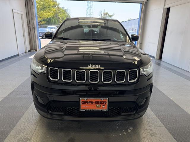 new 2025 Jeep Compass car, priced at $27,498