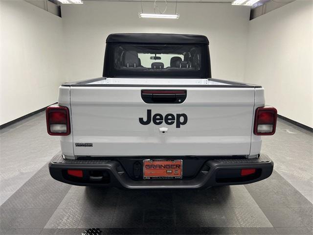 new 2024 Jeep Gladiator car, priced at $34,875