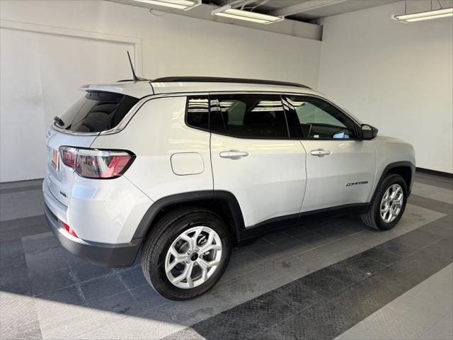 new 2025 Jeep Compass car, priced at $26,998