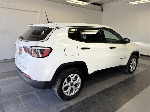 new 2025 Jeep Compass car, priced at $26,998