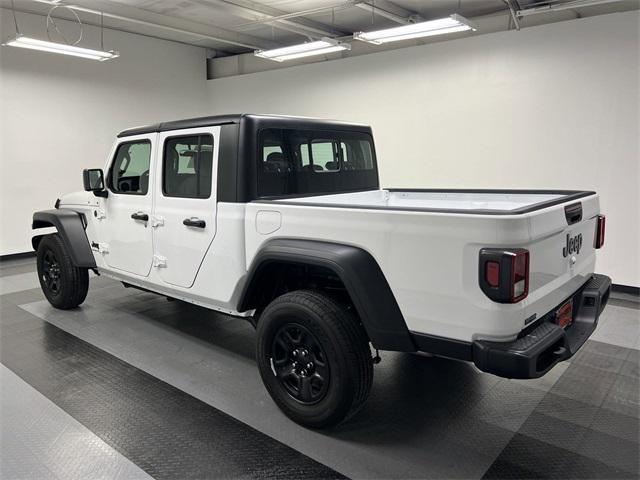 new 2024 Jeep Gladiator car, priced at $35,998