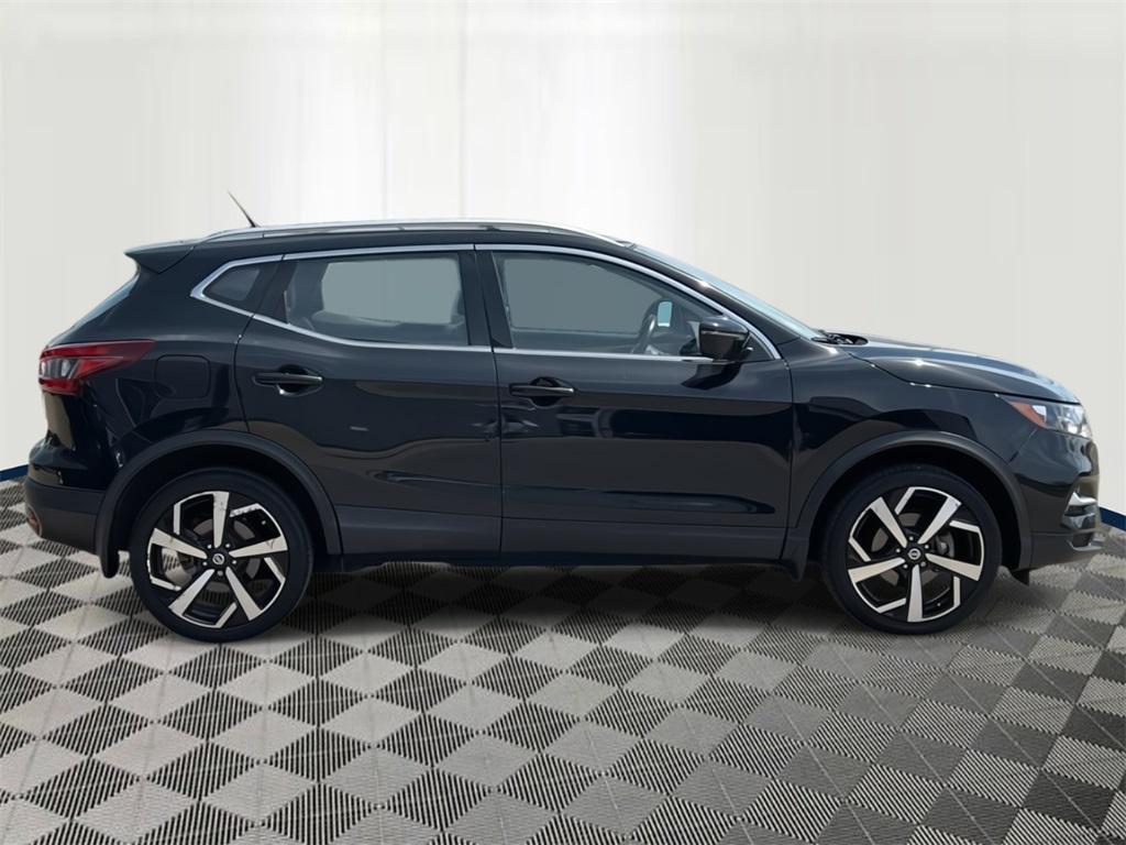 used 2020 Nissan Rogue Sport car, priced at $19,871