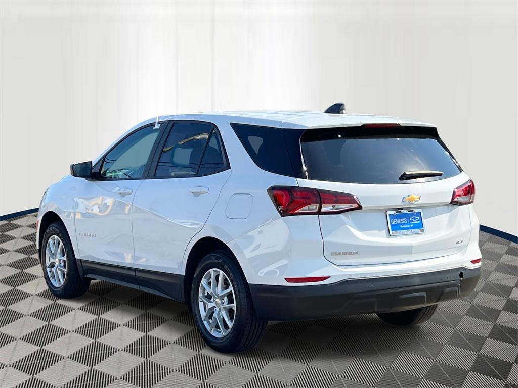 used 2023 Chevrolet Equinox car, priced at $19,990
