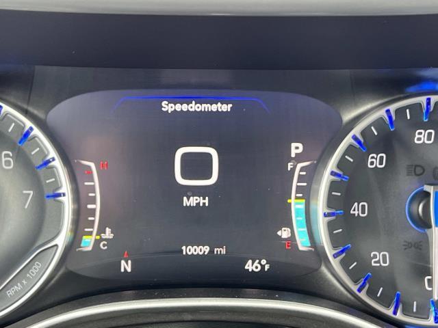 used 2024 Chrysler Pacifica car, priced at $33,295