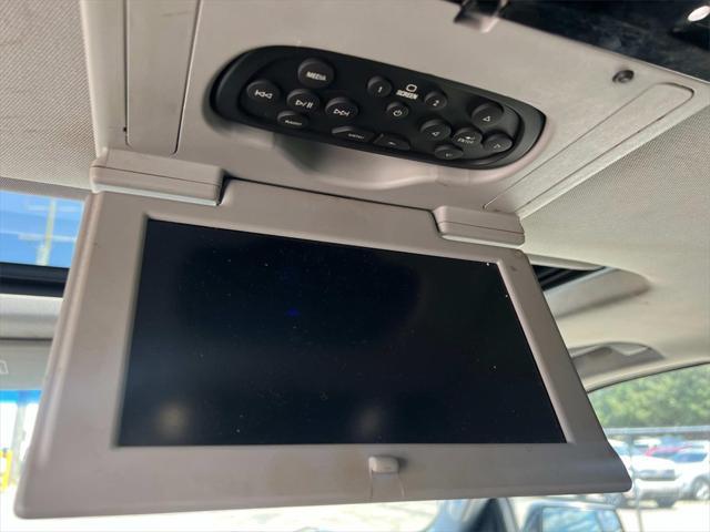 used 2015 Cadillac Escalade car, priced at $19,985