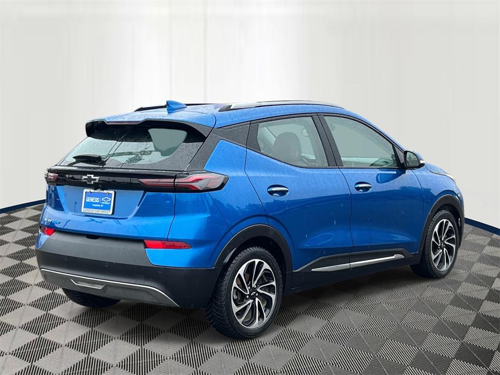 used 2023 Chevrolet Bolt EUV car, priced at $19,995