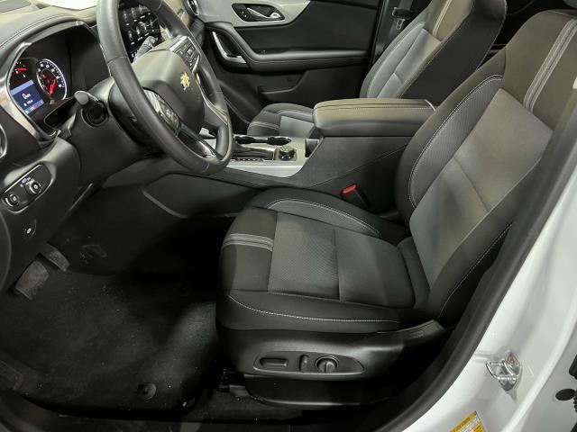 new 2025 Chevrolet Blazer car, priced at $35,116