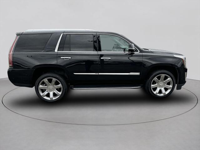 used 2020 Cadillac Escalade car, priced at $31,495