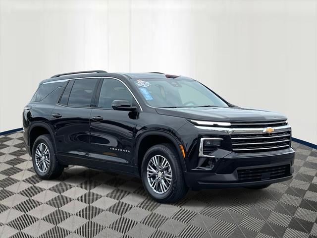 used 2024 Chevrolet Traverse car, priced at $43,995