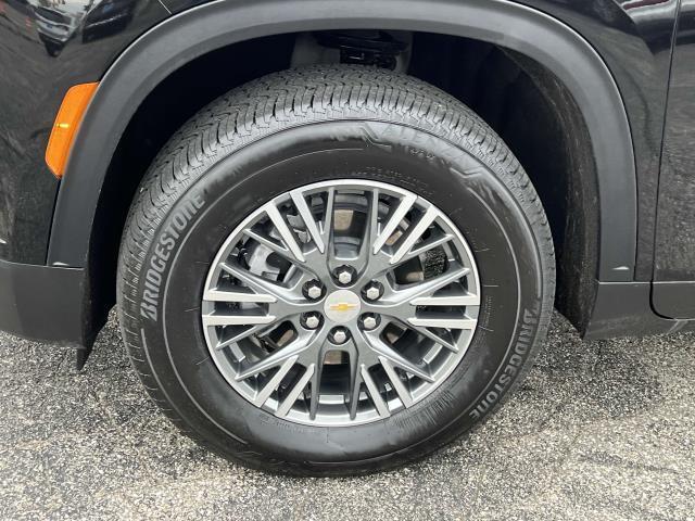 used 2024 Chevrolet Traverse car, priced at $43,995