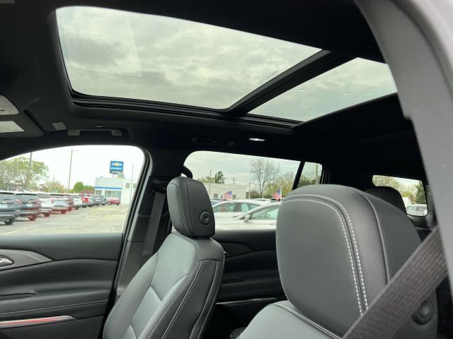 used 2024 Chevrolet Traverse car, priced at $43,995