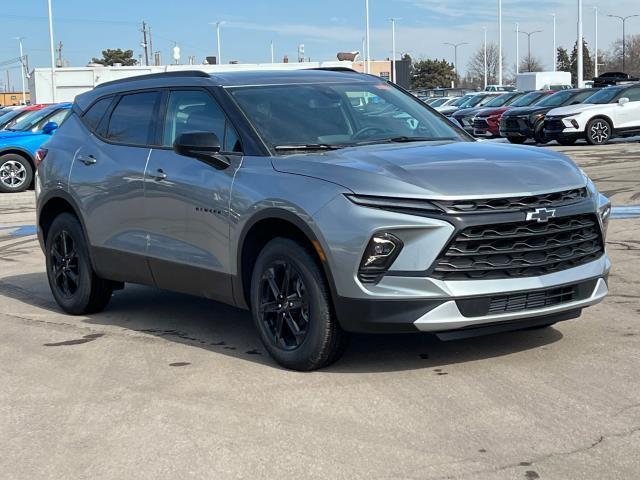 new 2025 Chevrolet Blazer car, priced at $38,153