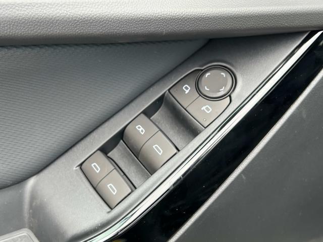 new 2026 Chevrolet Equinox car, priced at $29,977