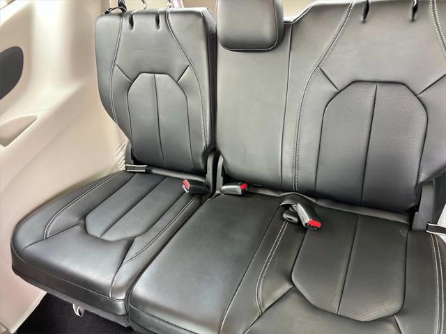 used 2024 Chrysler Pacifica car, priced at $33,985