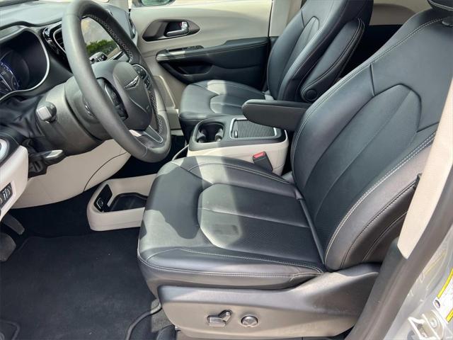 used 2024 Chrysler Pacifica car, priced at $33,985