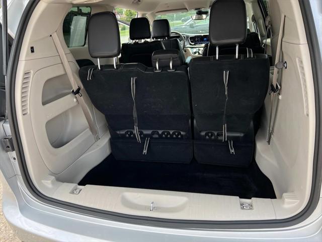 used 2024 Chrysler Pacifica car, priced at $33,985