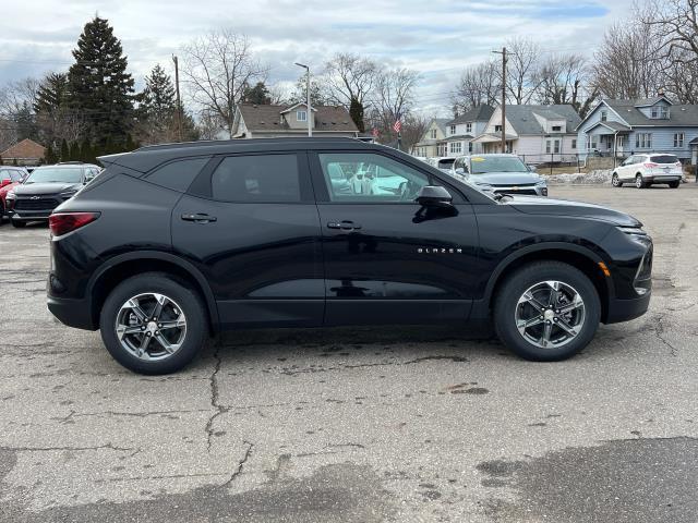 new 2025 Chevrolet Blazer car, priced at $35,116