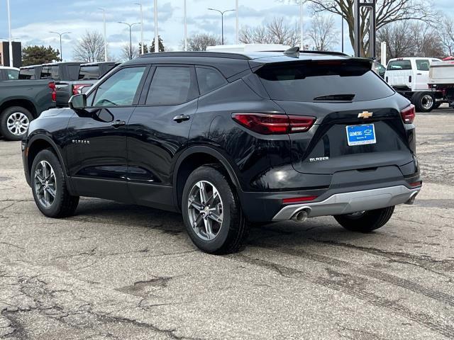 new 2025 Chevrolet Blazer car, priced at $35,116