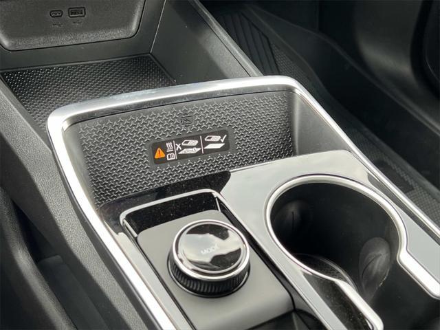 new 2026 Chevrolet Equinox car, priced at $29,937