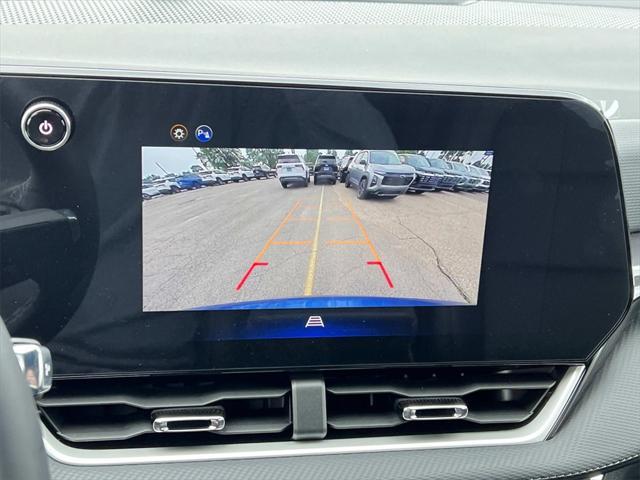 new 2026 Chevrolet Equinox car, priced at $29,937