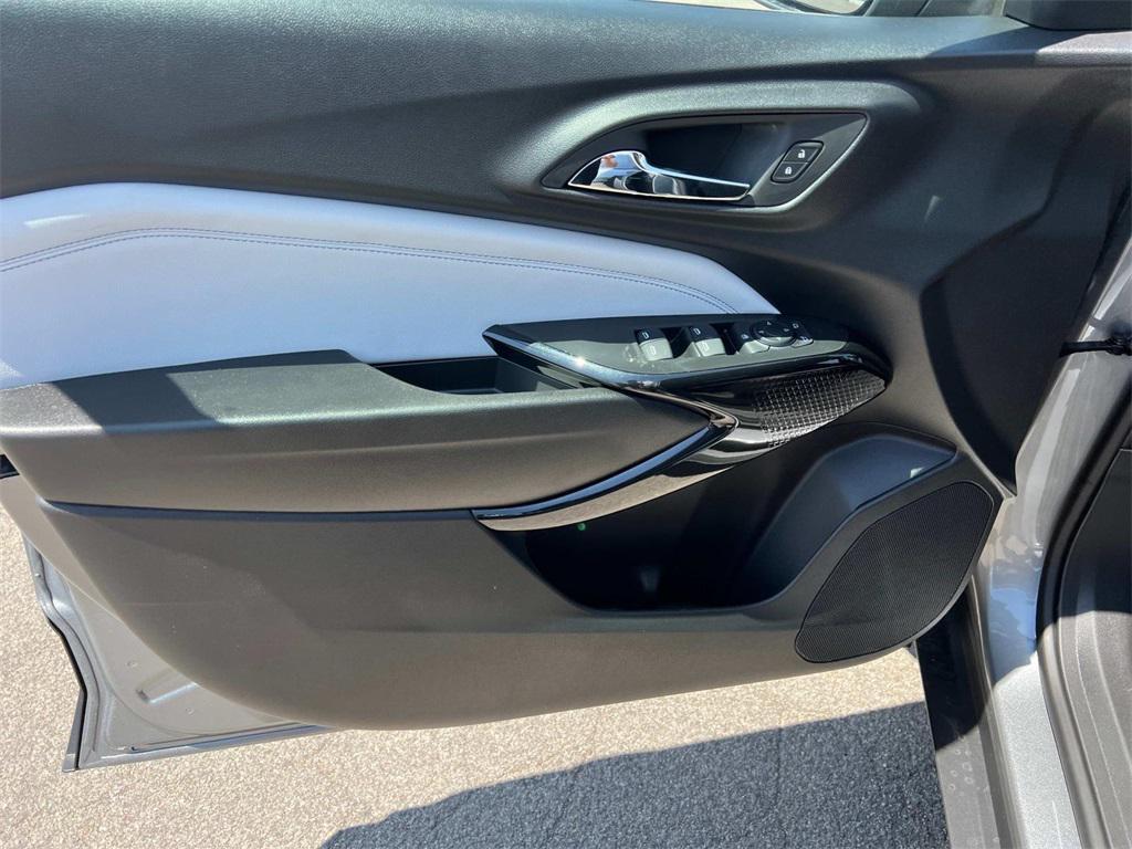 new 2025 Chevrolet Trax car, priced at $24,148